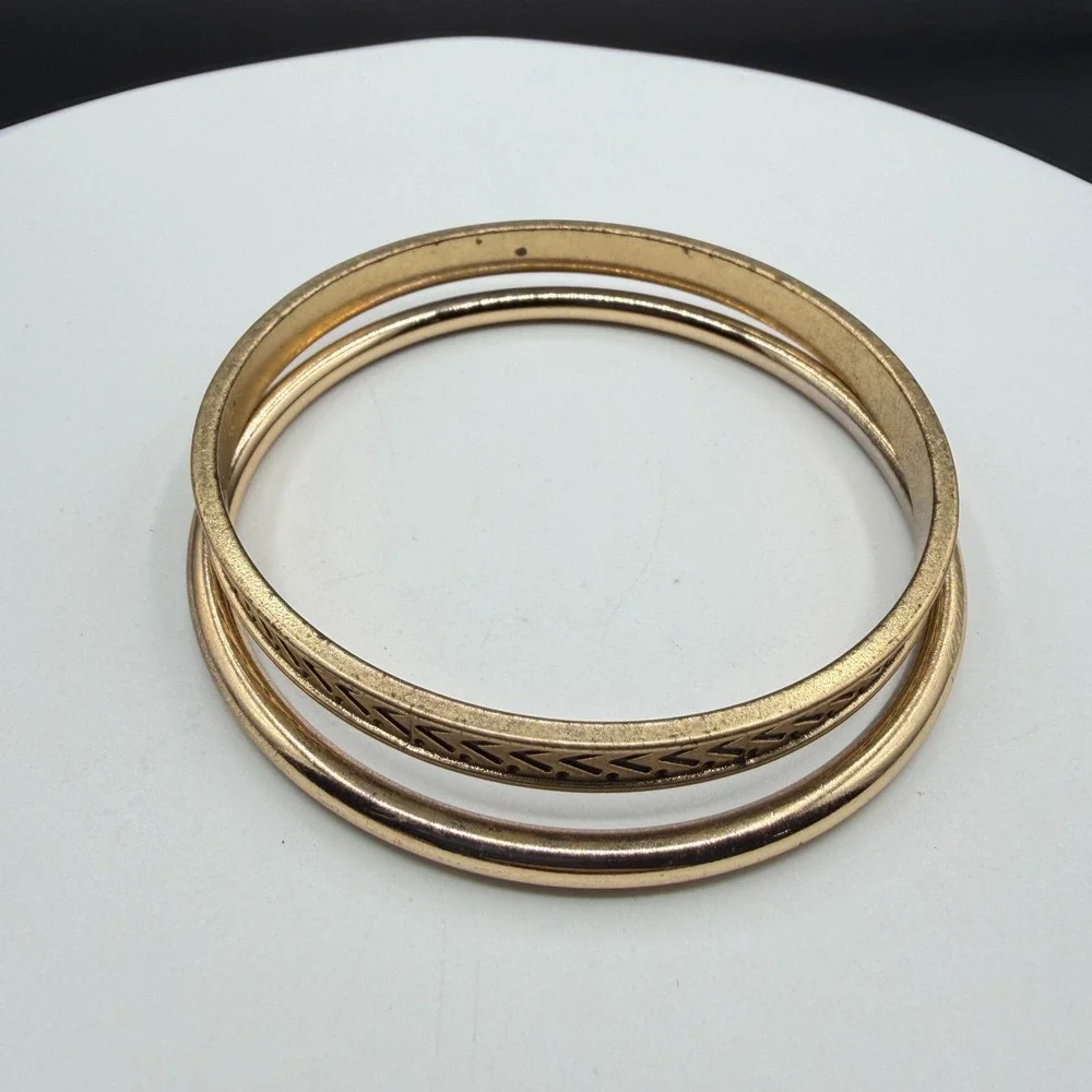 Gold Tone Set of 2 Bangle Bracelets Chevron Pattern Boho Stack Statement Gift